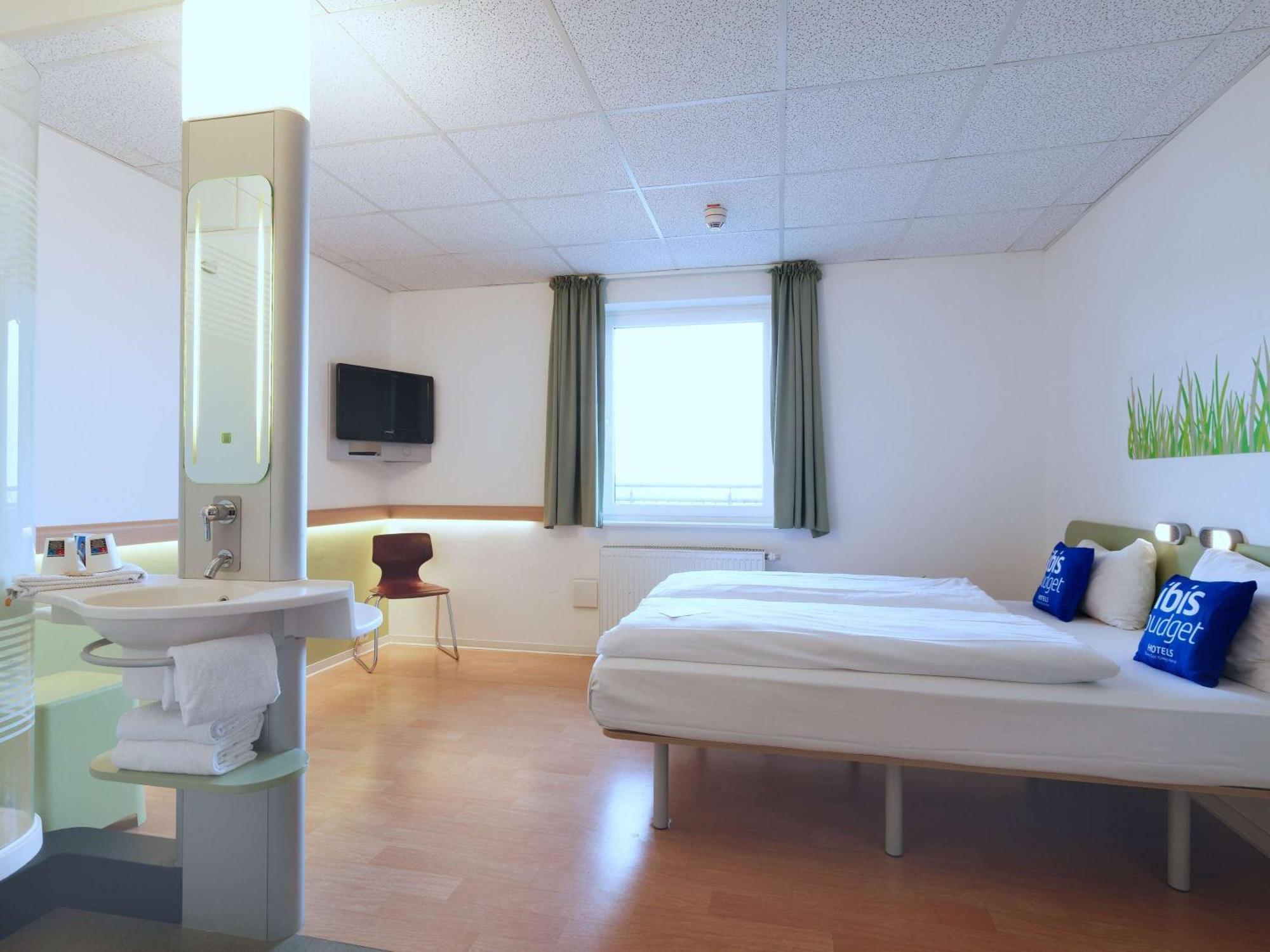 Ibis Budget Hotel Bonn Sued Königswinter Eksteriør bilde